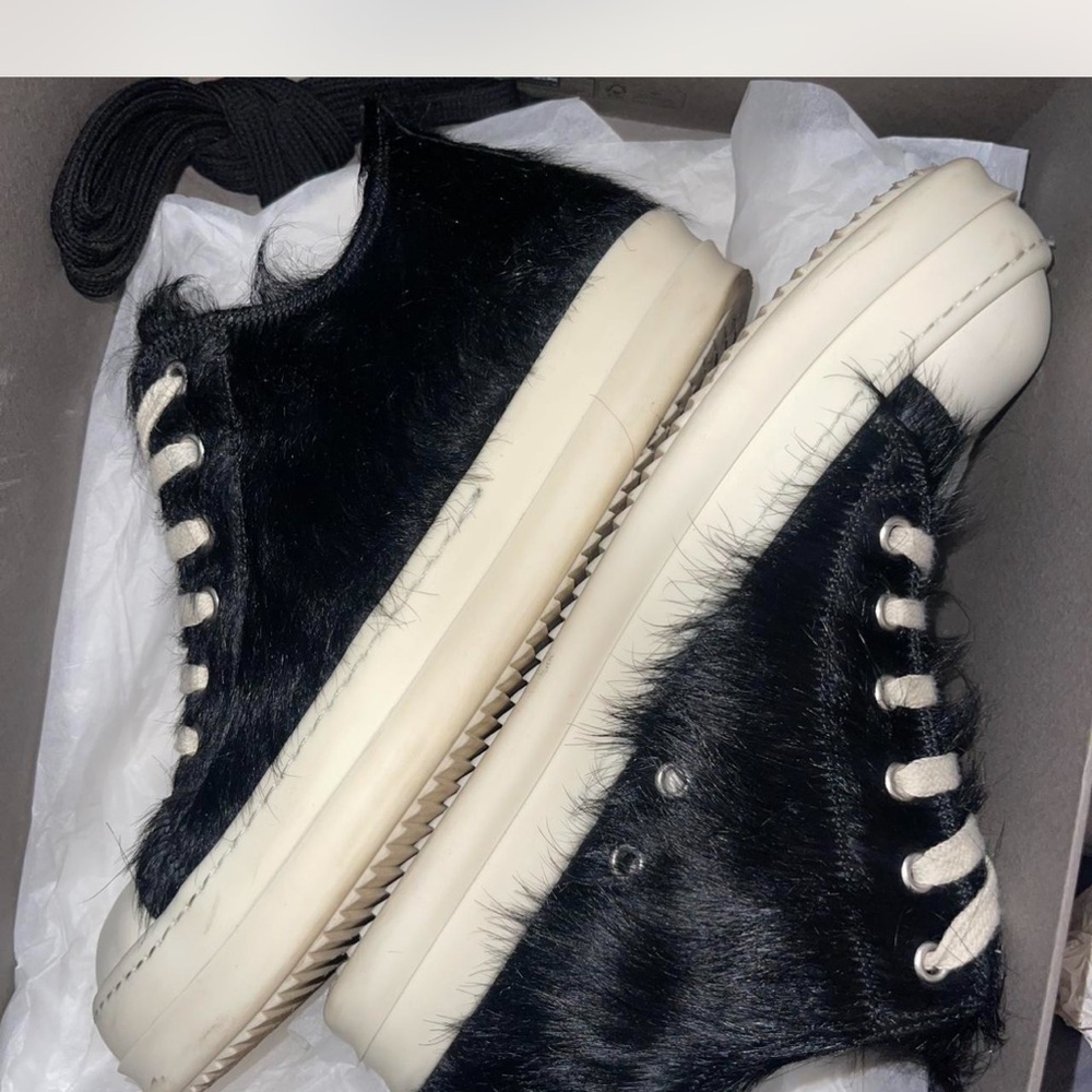 Rick Owen low top fur sneakers